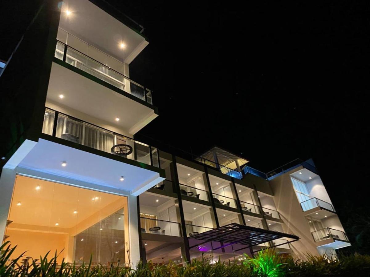 Mazarine Surf Suites Hiriketiya Dikwella Dış mekan fotoğraf